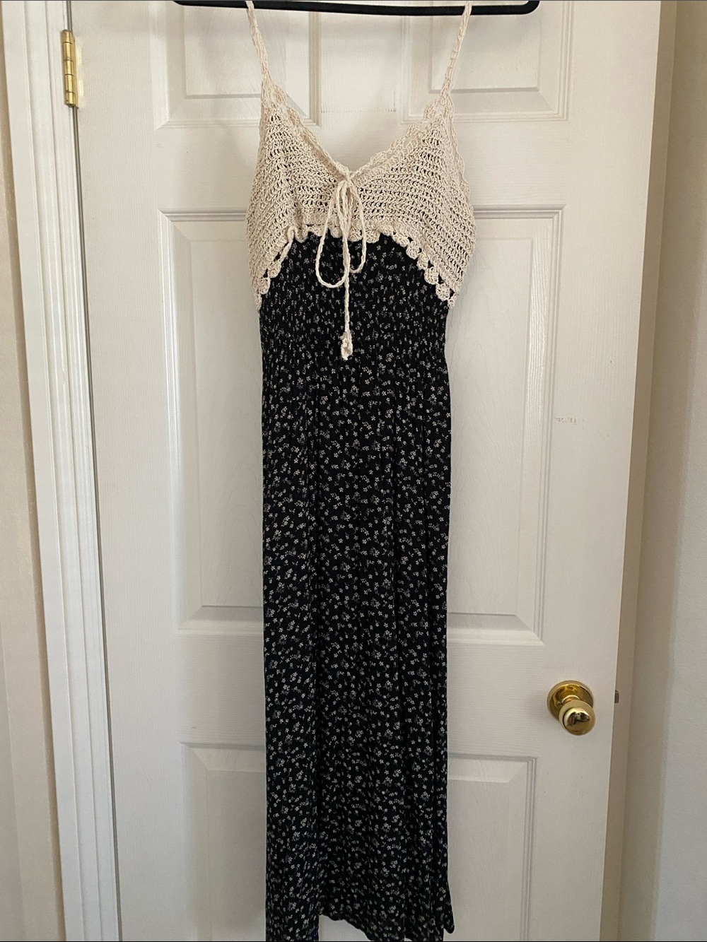 Women's dress, Timing brand